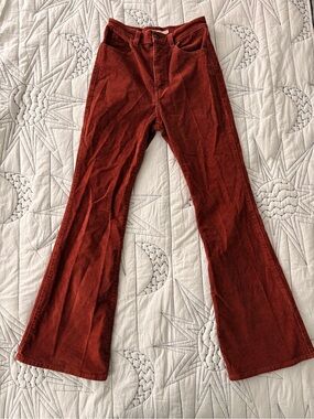 Levi's 70's Ultra High-Rise Corduroy Flare Pants
